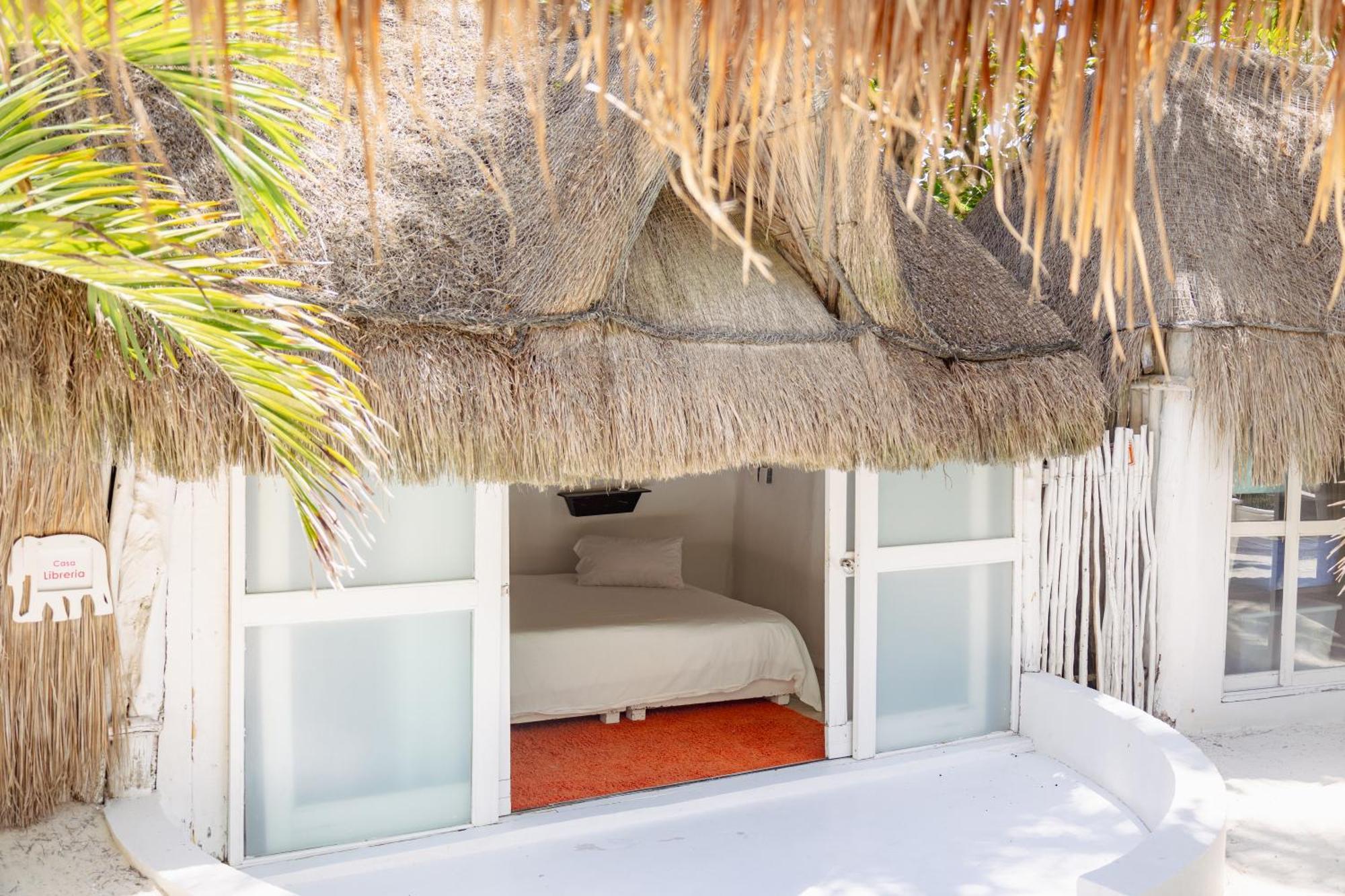 Shambala Beach House Tulum Exteriör bild